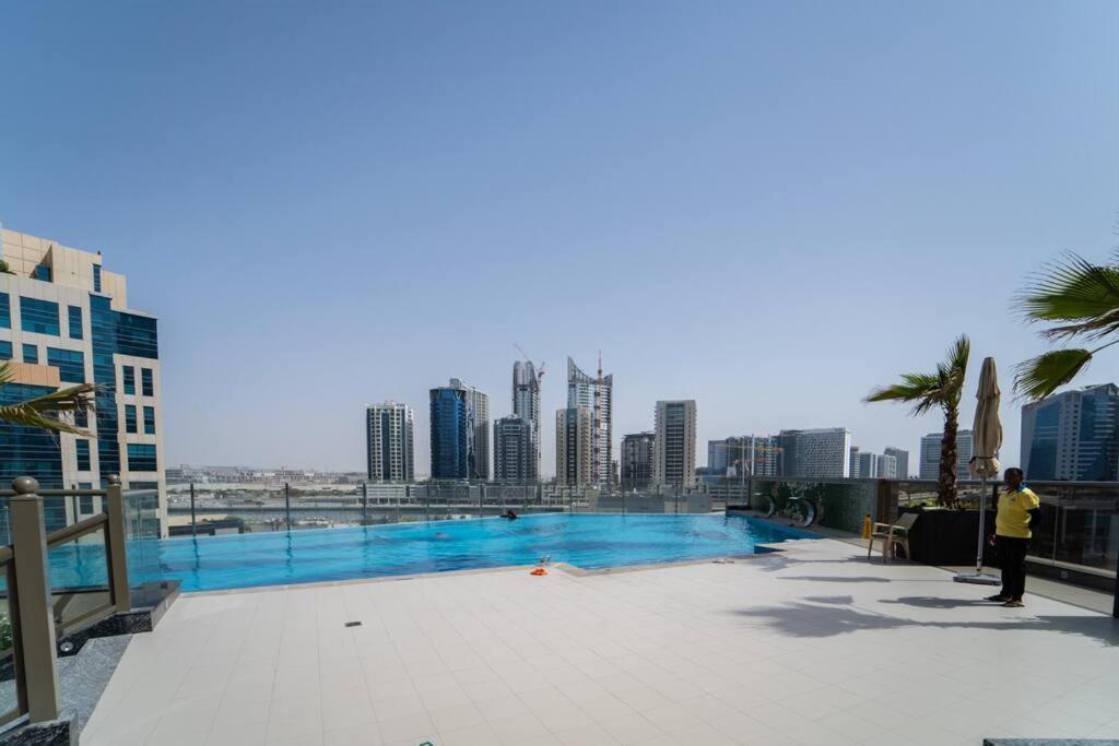 Romantic Hideaway W Breathtaking Burj Khalifa View Apartment