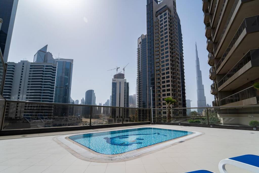 Apartment Romantic Hideaway W Breathtaking Burj Khalifa View