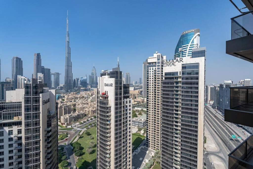 Romantic Hideaway W Breathtaking Burj Khalifa View Apartment *