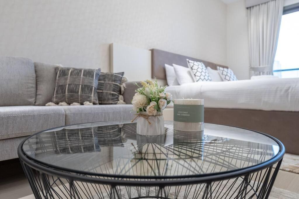 Romantic Hideaway W Breathtaking Burj Khalifa View Apartment
