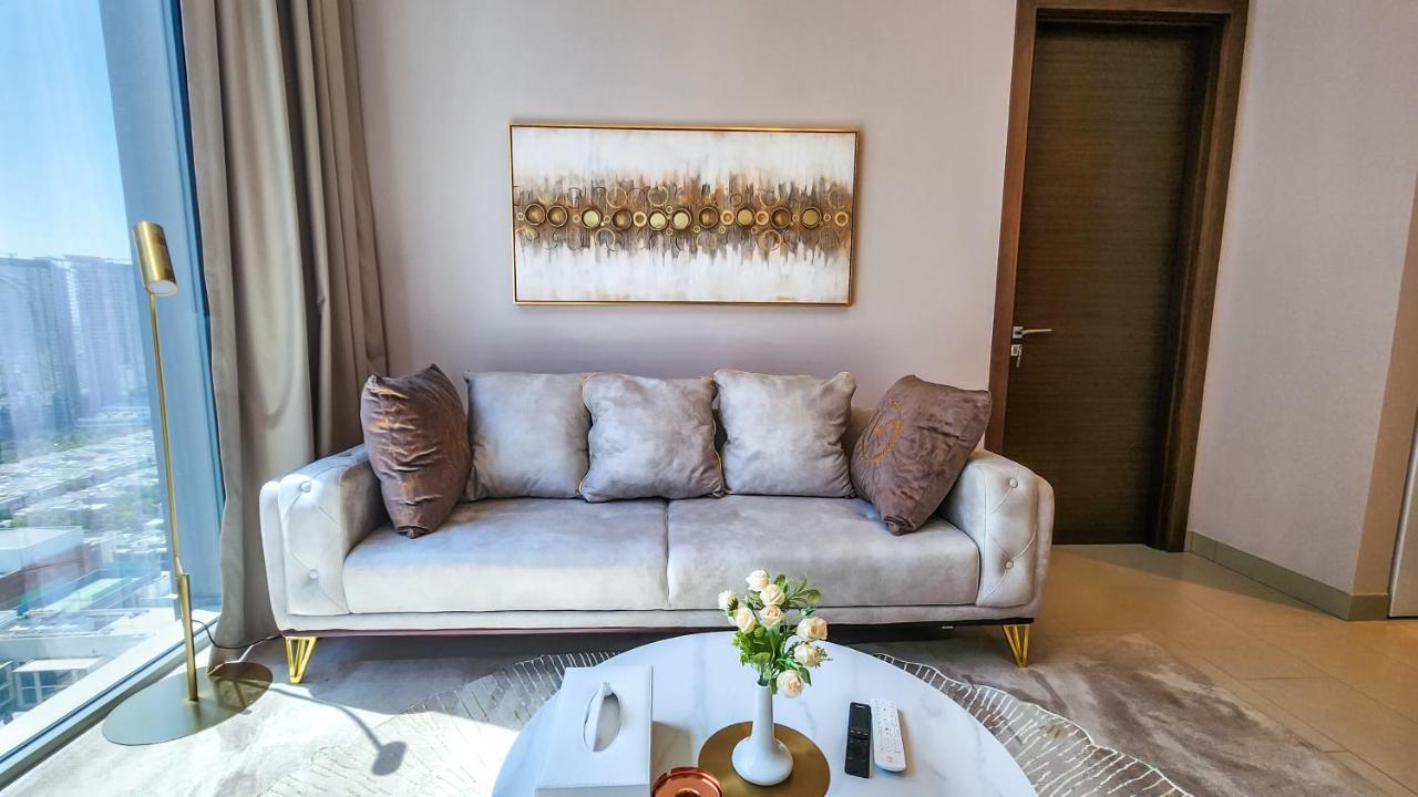 By Latinem Luxury 2br Holiday Cvr B2208 Near Burj Khalifa Apartment Dubai