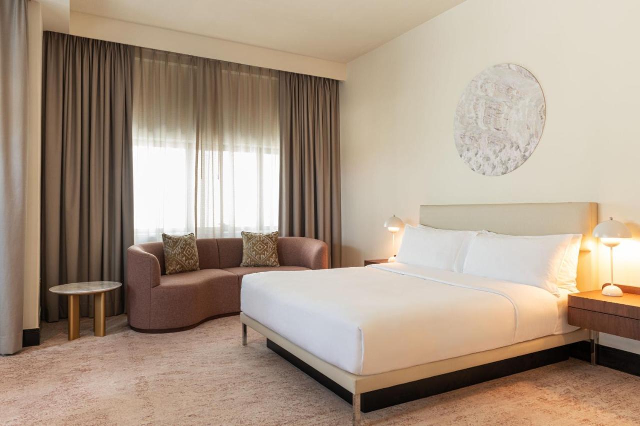 Hotel Le Meridien Fairway 4*