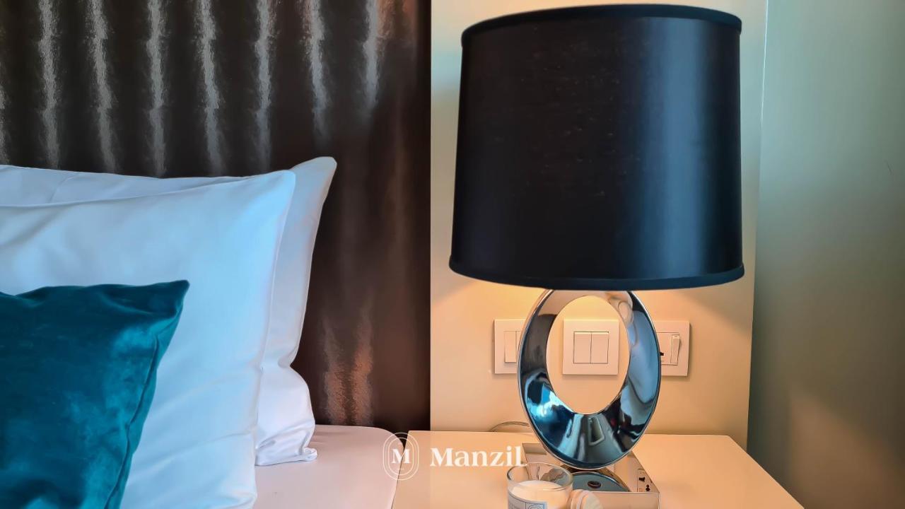 Manzil - Exquisite Near Downtown With Large Balcony And Canal Dubai