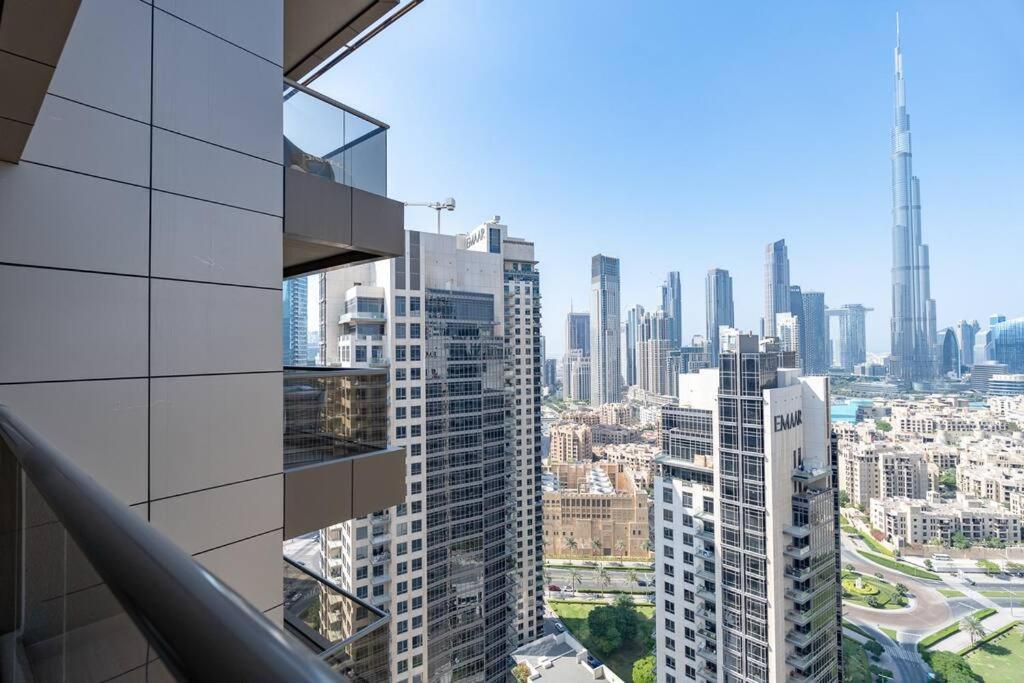 Apartment Romantic Hideaway W Breathtaking Burj Khalifa View