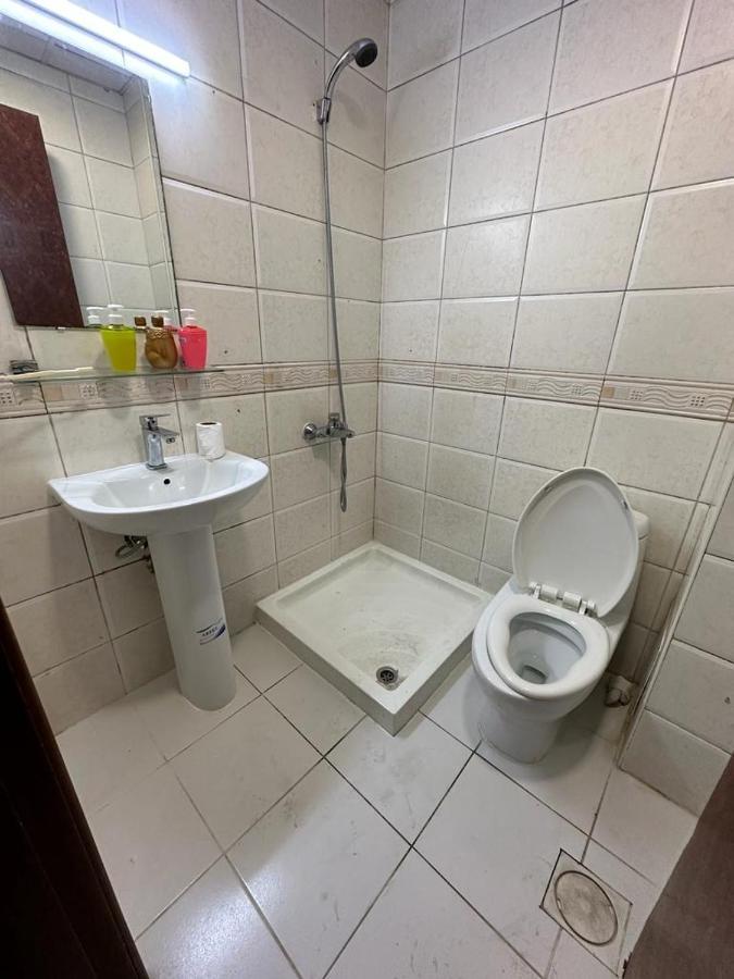 Guest house Standard With Common Washroom