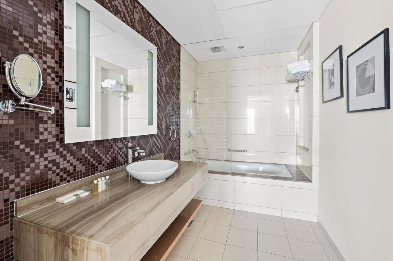 Aliving Luxury 1br Paramount Tower Business Bay With Burj Khalifa View 6203 Apartment