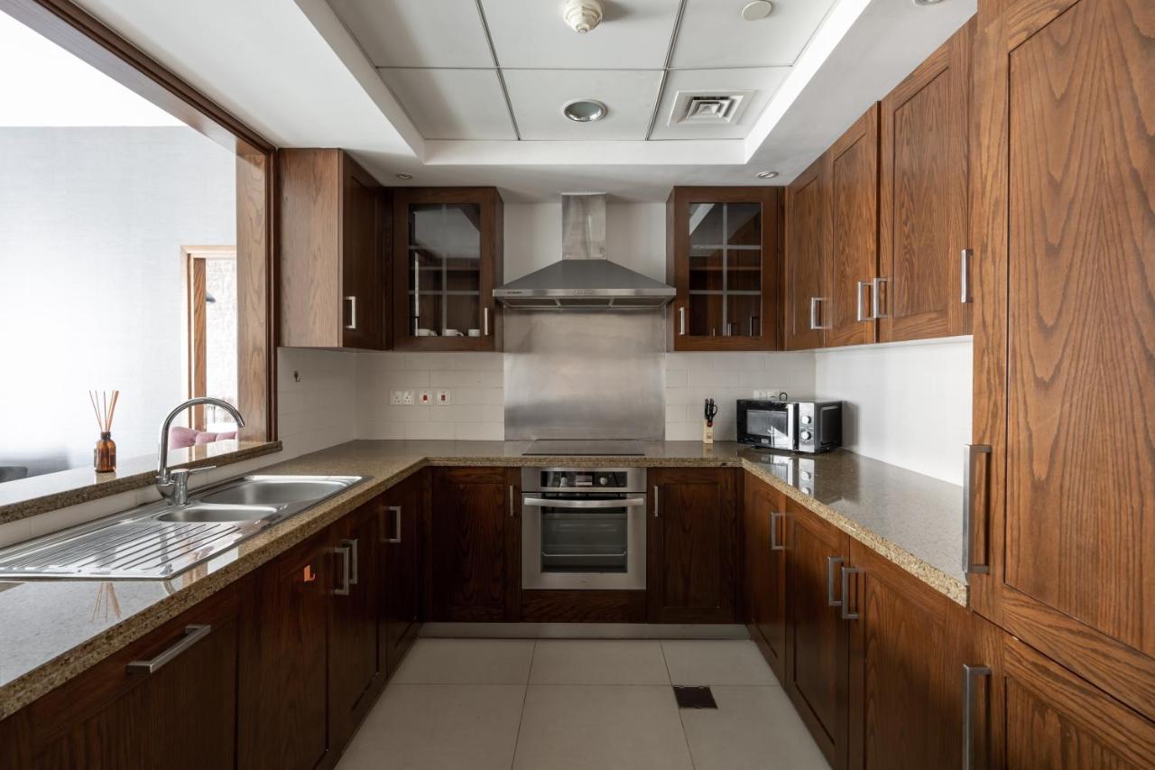 Apartment Bellavista - 2 Bedroom 29 Boulevard Downtown Burj Khalifa Partial Fountain Views *
