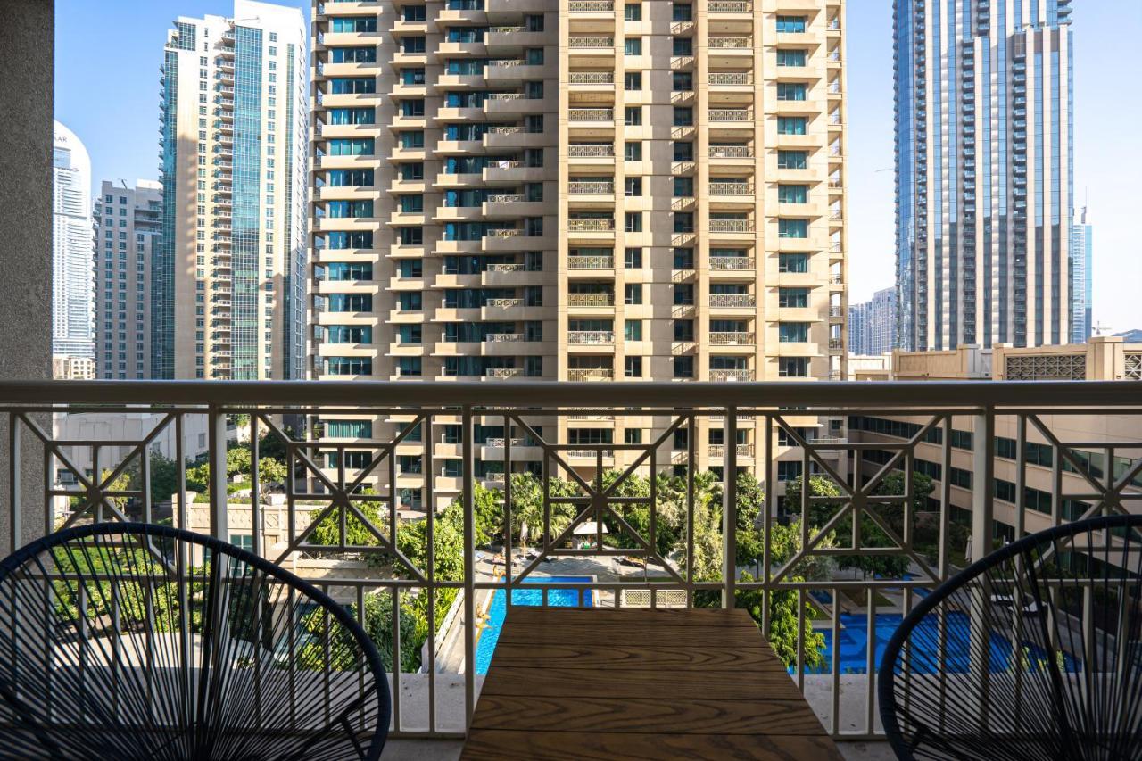 Apartment Bellavista - 2 Bedroom 29 Boulevard Downtown Burj Khalifa Partial Fountain Views