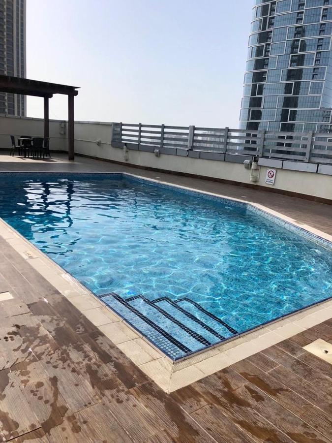 Apartment Stylish 1 Bedroom With Sea View - Sunset View Dubai