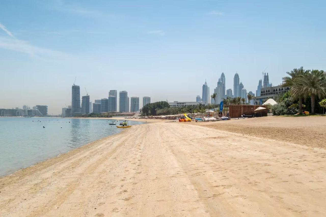 Spacious 2-bedroom Beachfront With Pool * Dubai