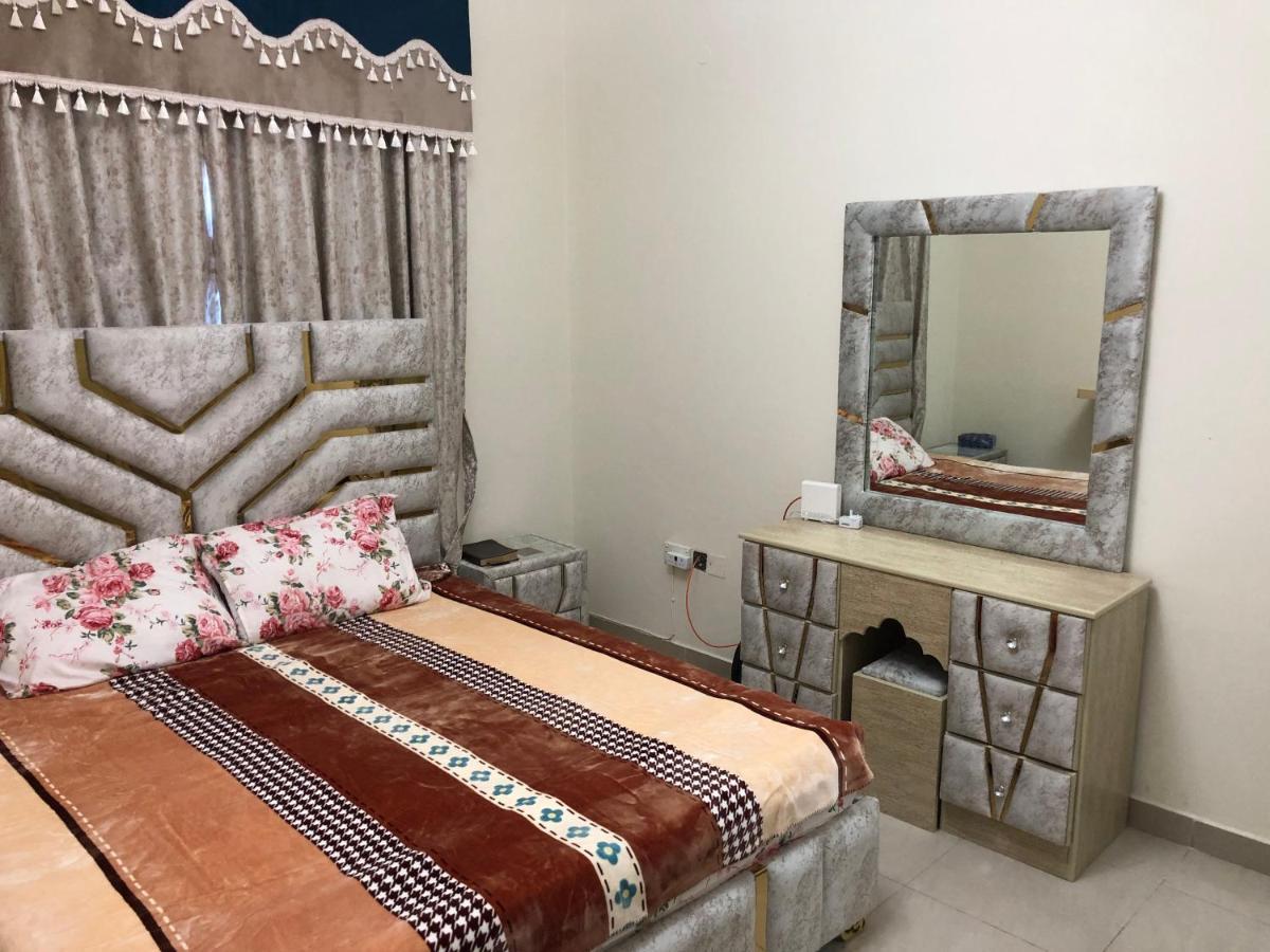 Private With Bathrooms In * Dubai