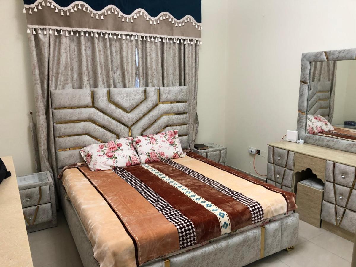 Private With Bathrooms In Dubai