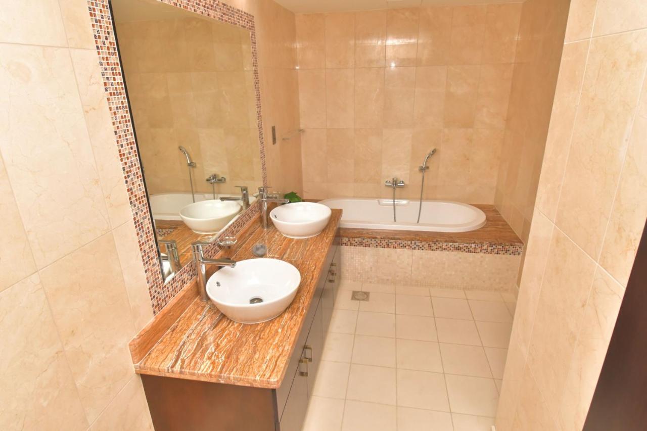 Amazing Palm Jumeirah View 5 Private Pool *
