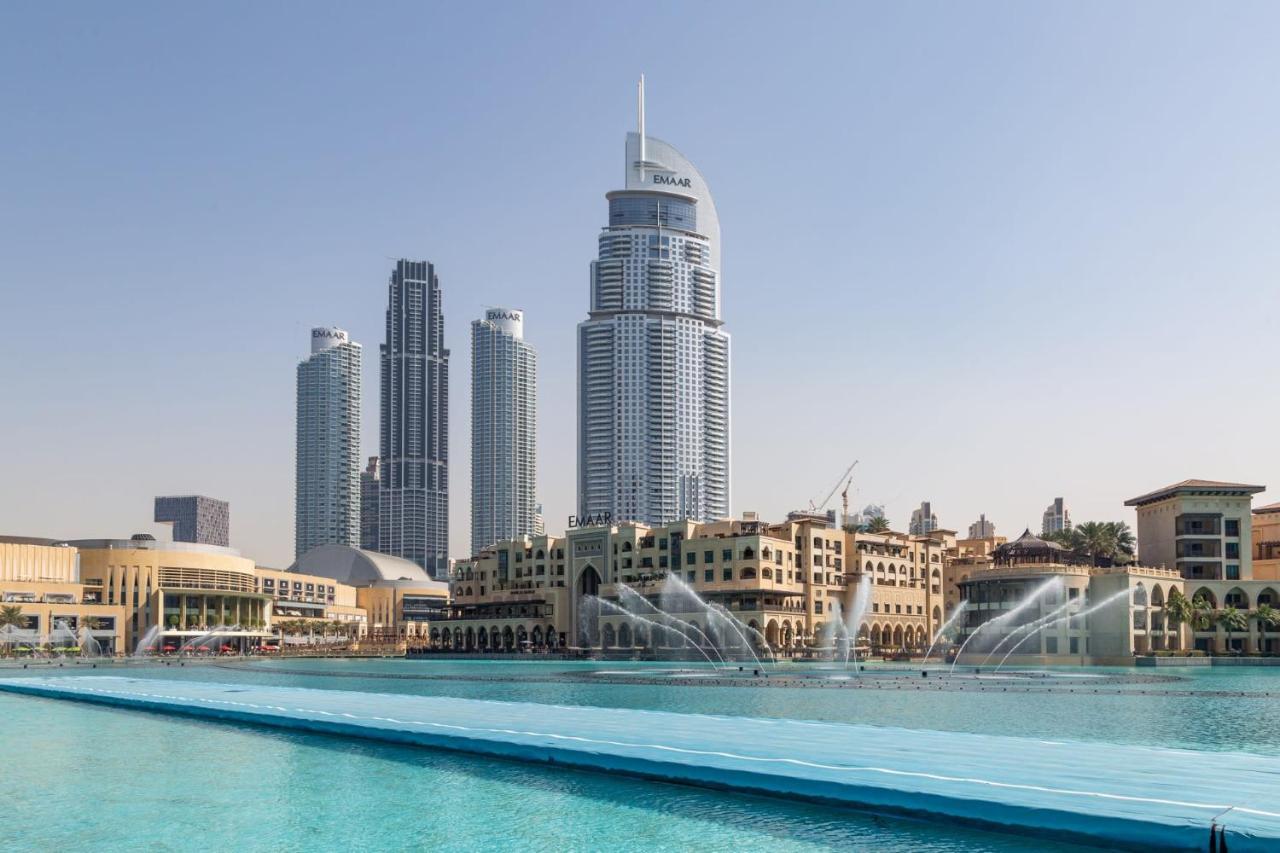 Frank Porter - The Lofts Apartment Dubai