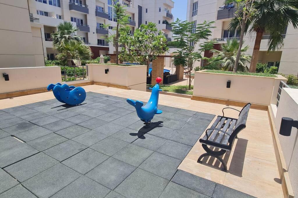 2 Bedroom With Pool View Brand New Apartment