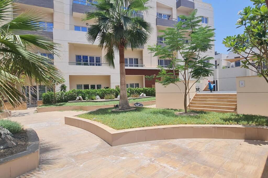 2 Bedroom With Pool View Brand New Apartment Dubai