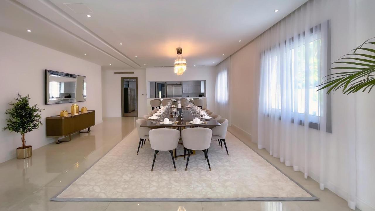 Botanica-exclusive 8-bedroom By Luxury Explorers' Collection Villa *