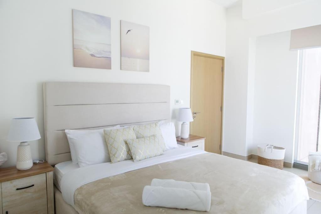 Moonstone - Tranquil, Large 2 Bedroom Apartment, Sea View, Marina Jbr * Dubai
