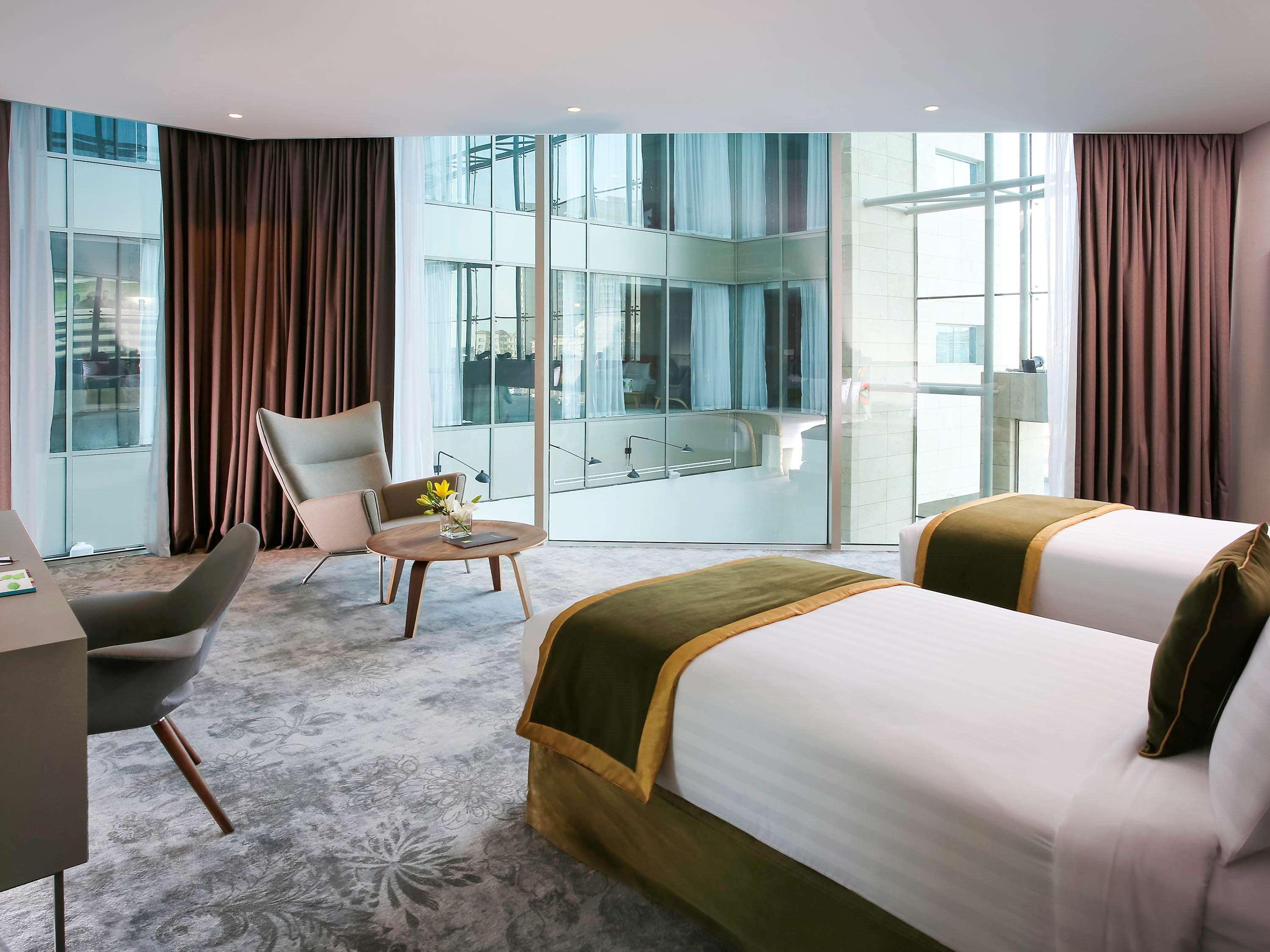 Ibis Styles Jumeira 3*