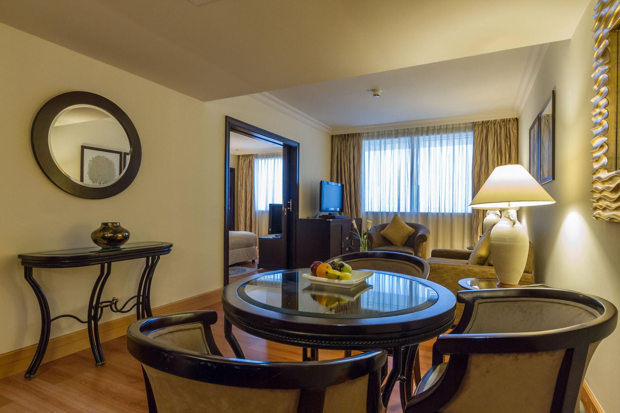 Hotel Grand Excelsior Deira 4*