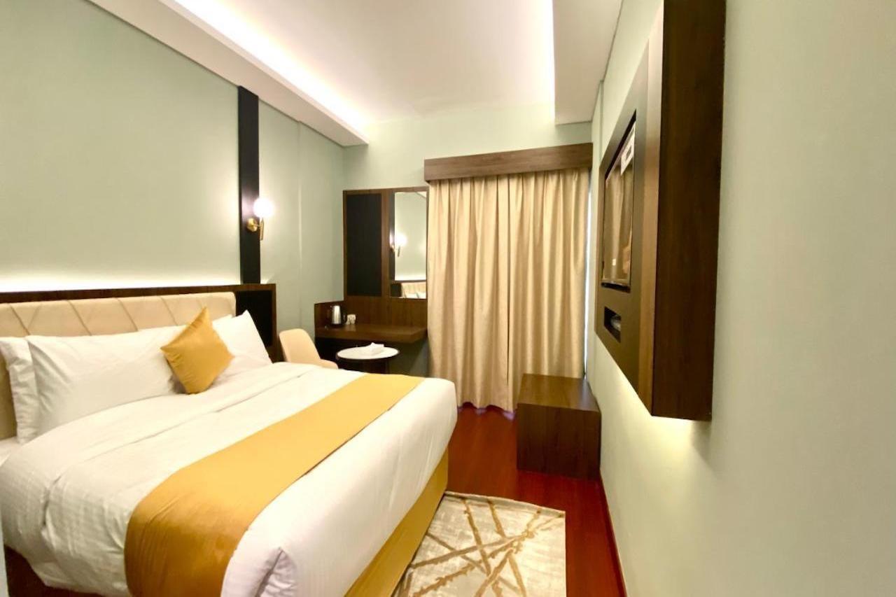 Sun International Hotel 2*