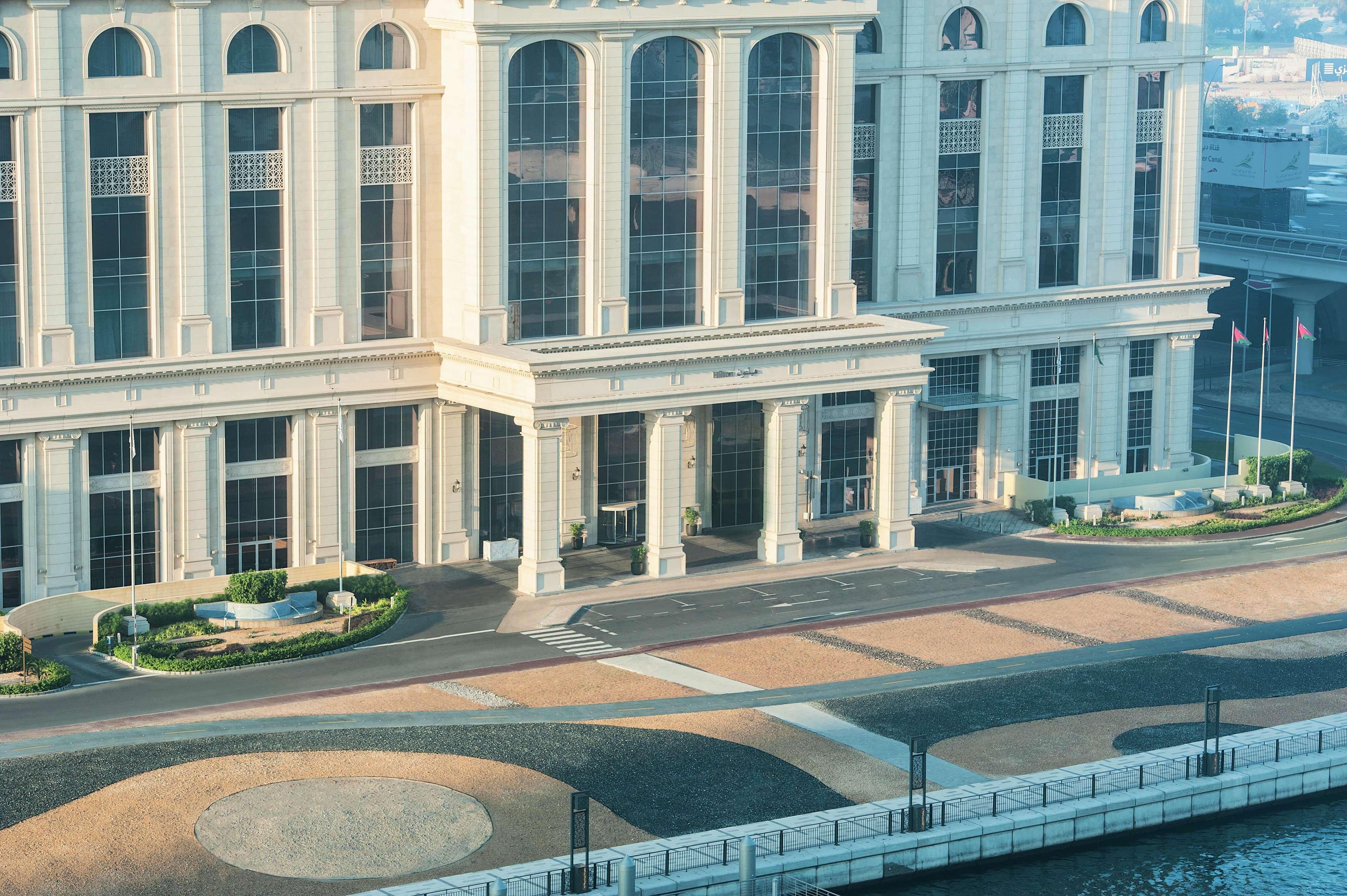 Hotel Hilton Al Habtoor 5*