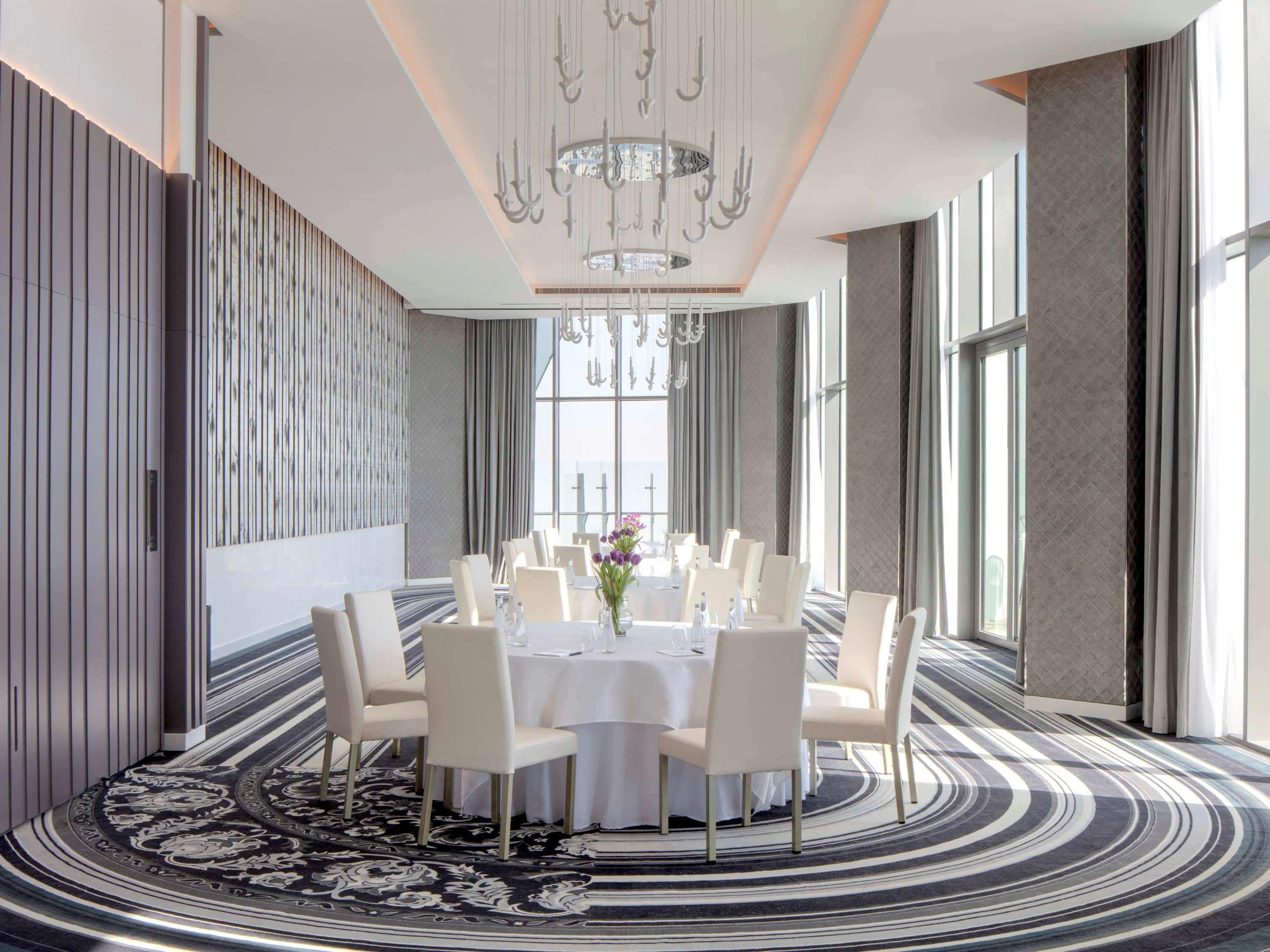 Sls & Residences Hotel Dubai