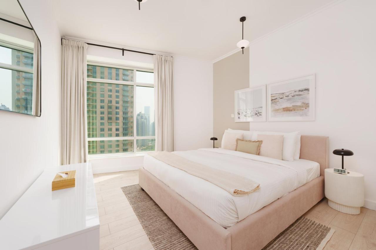 Maison Privee - Modern Chic Apt With Spectacular Downtown Views *