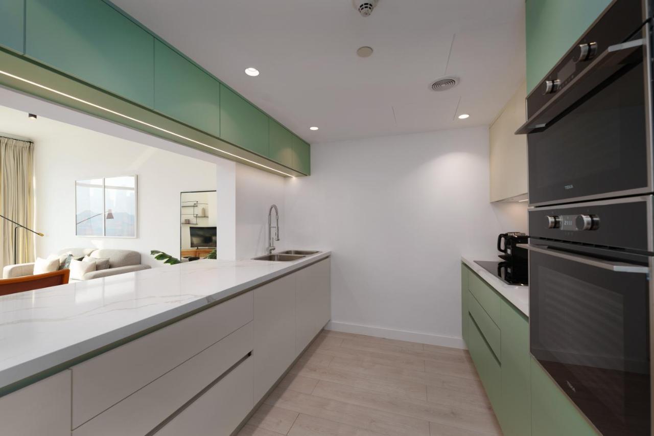 Apartment Maison Privee - Modern Chic Apt With Spectacular Downtown Views *