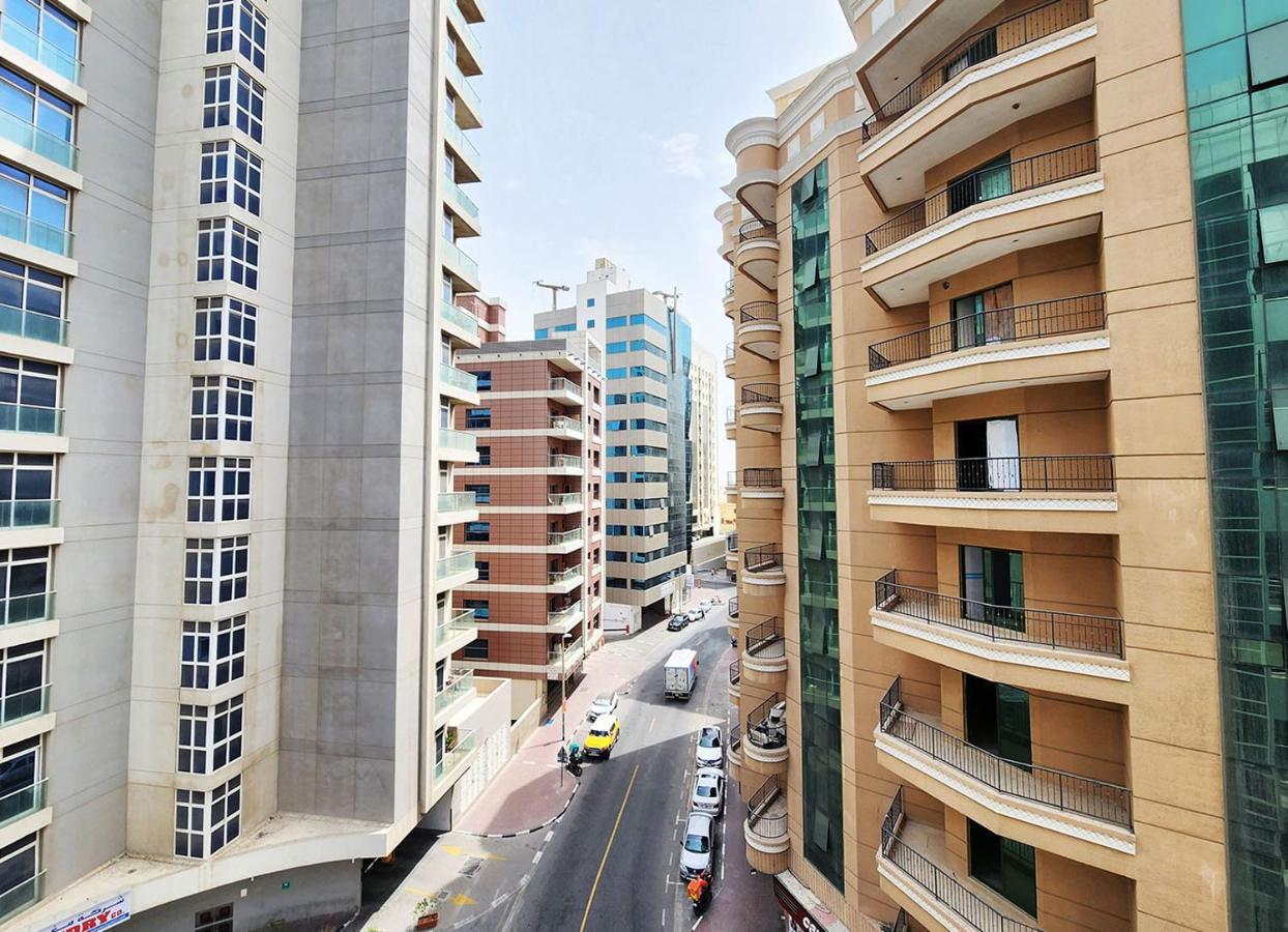 Rh- Modern Urban Oasis, Spacious 02rb Near Mall Of Emirates *