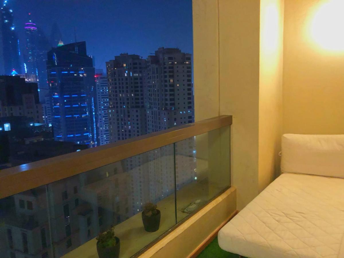 Eye Hostel Dubai