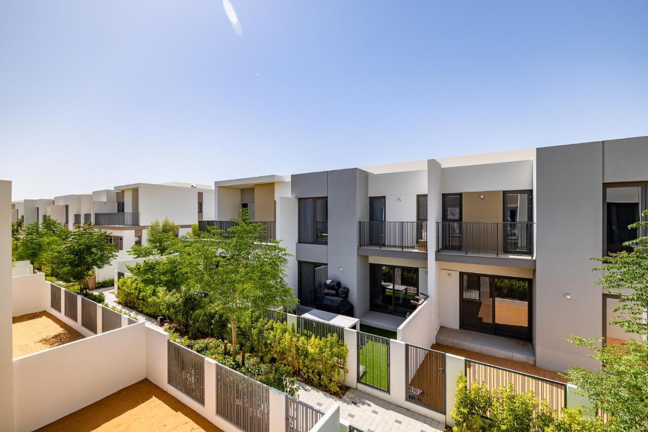 Exclusive Spacious I Garden I Tilal Al Ghaf * Dubai