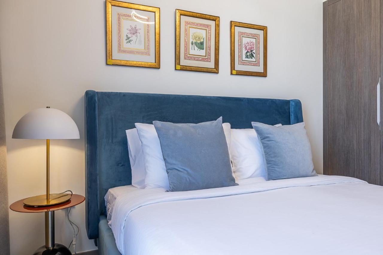 Exclusive Spacious I Garden I Tilal Al Ghaf Holiday home *