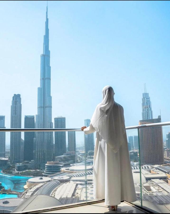 Burj Khalifa Downtown Fountain Dubai
