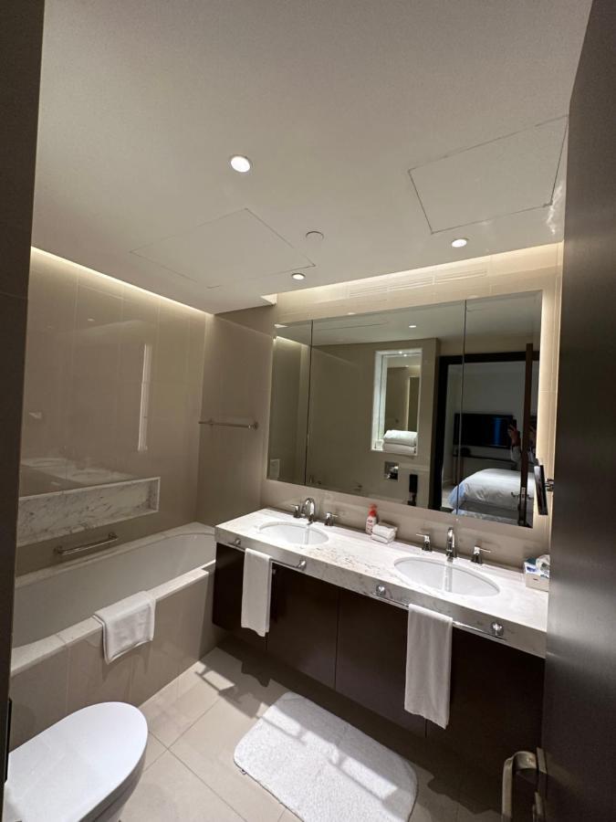 Burj Khalifa Downtown Fountain Apartment