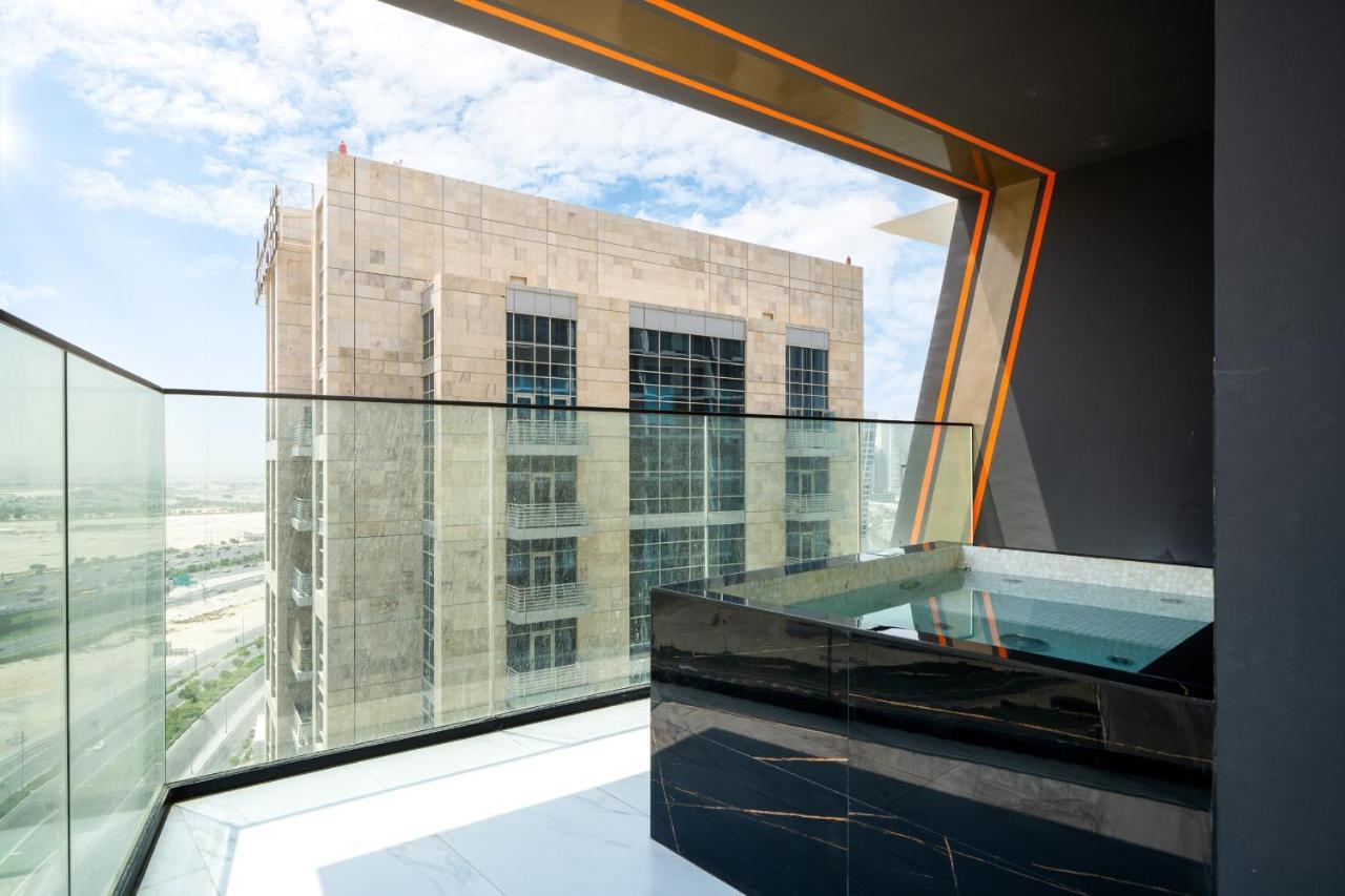 Alh Vacay - With Private Jacuzzi 2 Bedrooms In Binghatti Canal Apartment Dubai