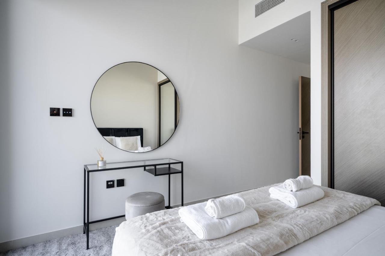 Apartment Alh Vacay - With Private Jacuzzi 2 Bedrooms In Binghatti Canal *