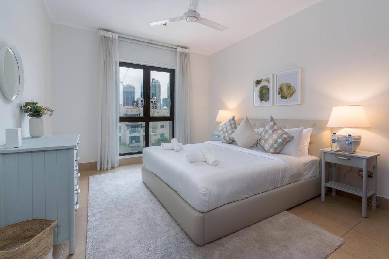 Apartment Spacious 2bedroom With Burj View In Downtown *