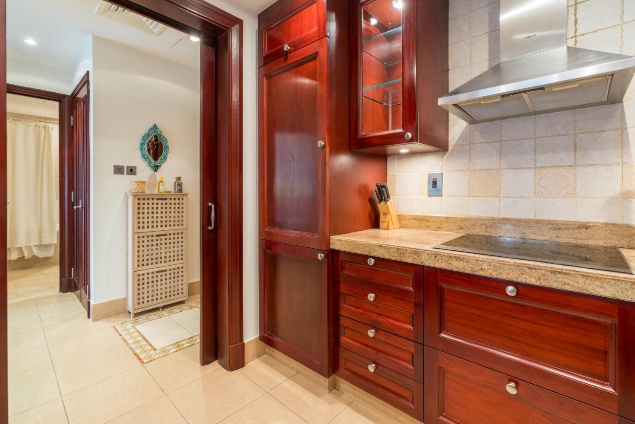 Spacious 2bedroom With Burj View In Downtown Dubai
