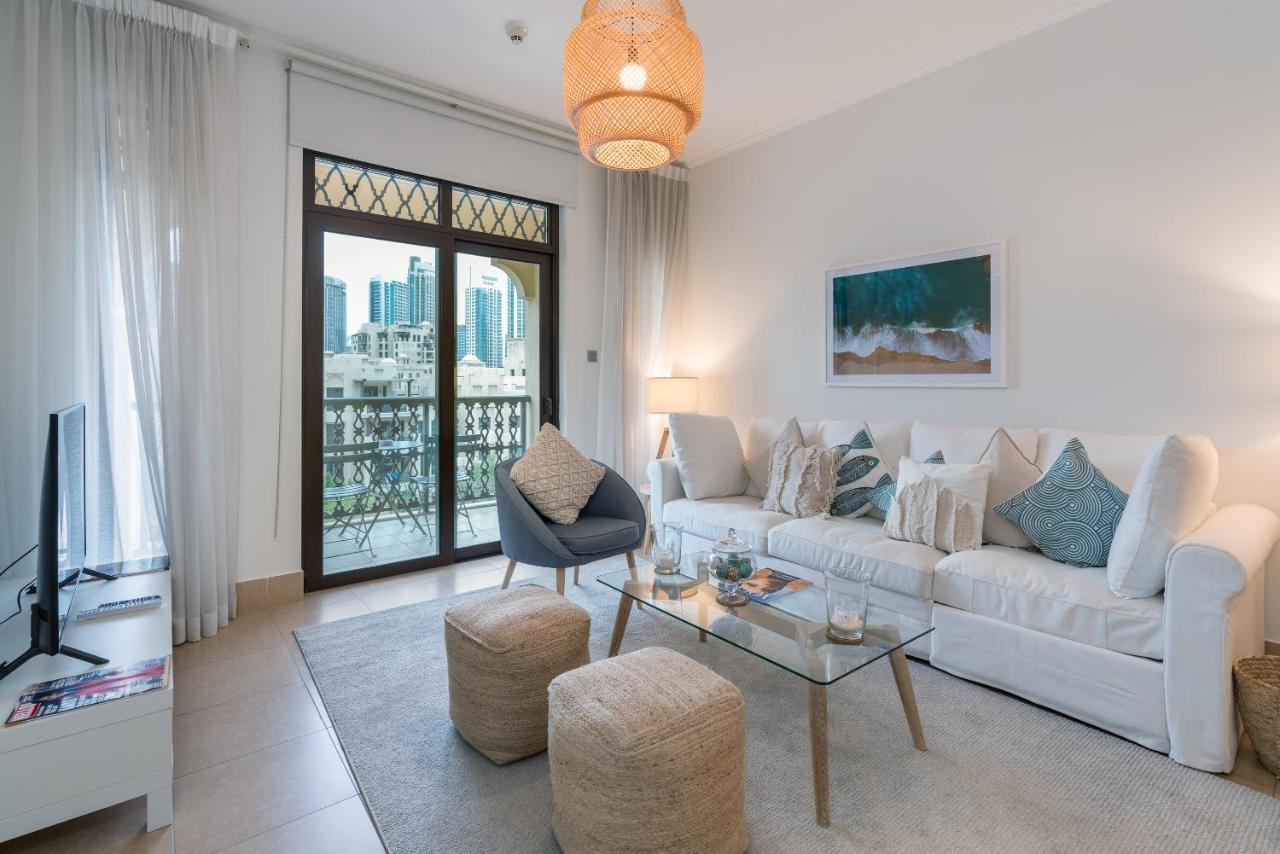 Spacious 2bedroom With Burj View In Downtown