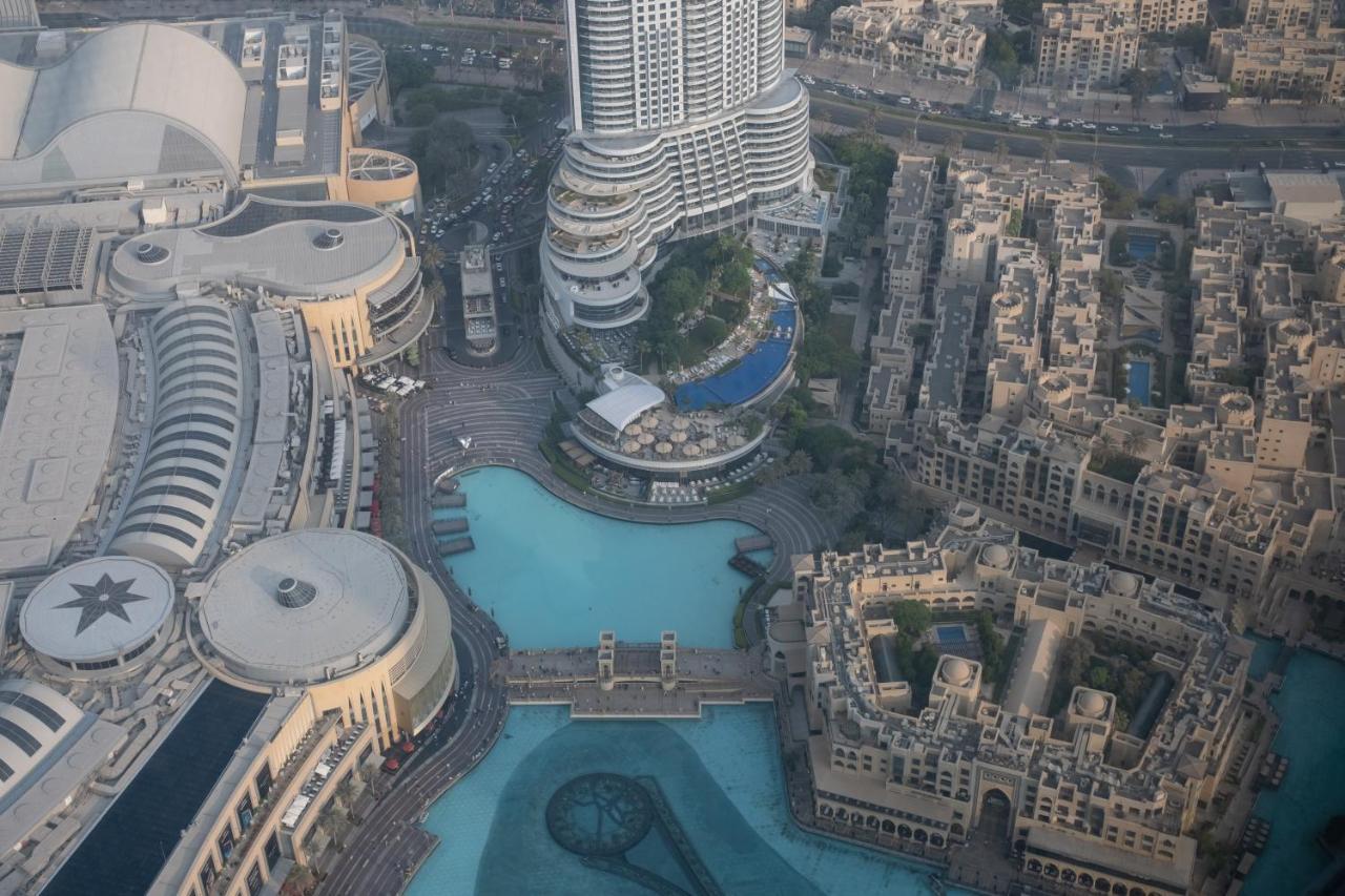 4 Bedroom Luxury At Burj Khalifa Apartment Dubai