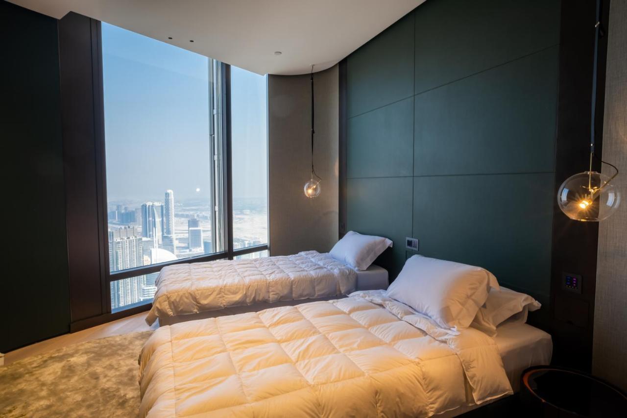 4 Bedroom Luxury At Burj Khalifa Dubai