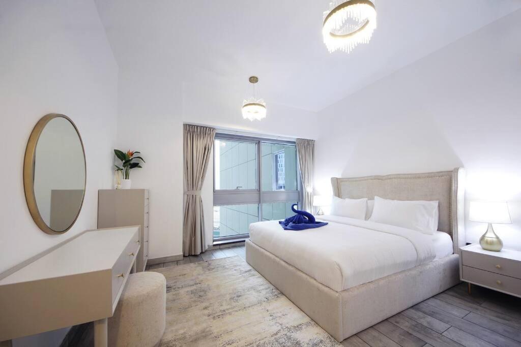 Spacious 1 Bhk In Et - Business Bay * Dubai