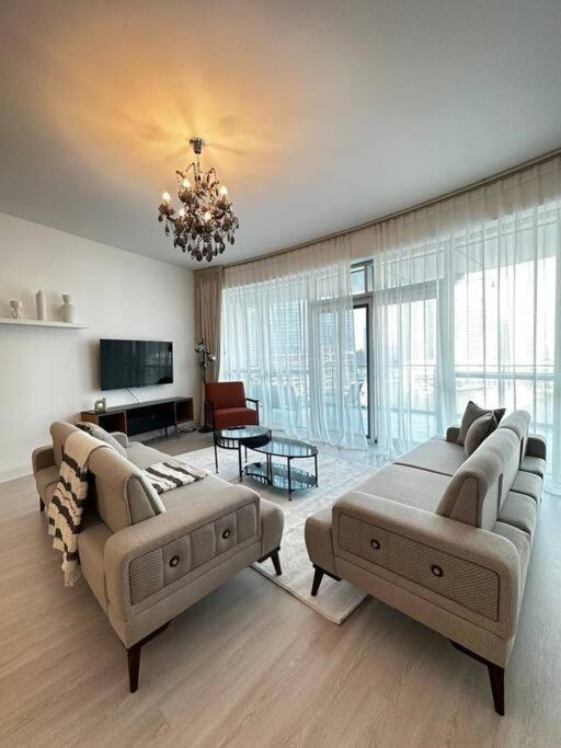2 Bdr In Marina Terrace Marina Apartment