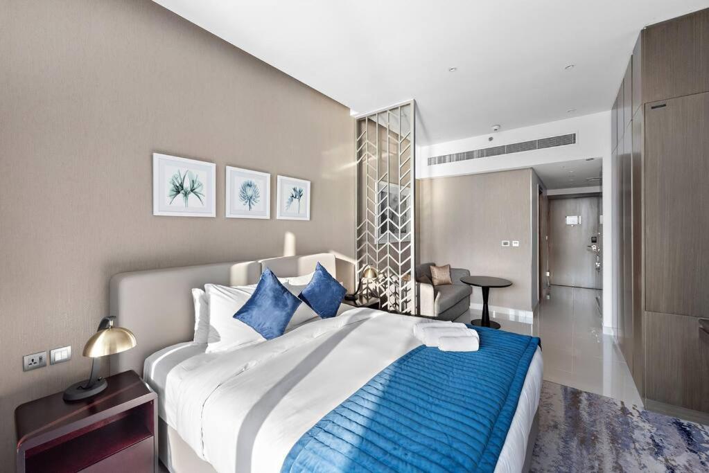Magnificent In Business Bay With A Pool & Gym Apartment Dubai