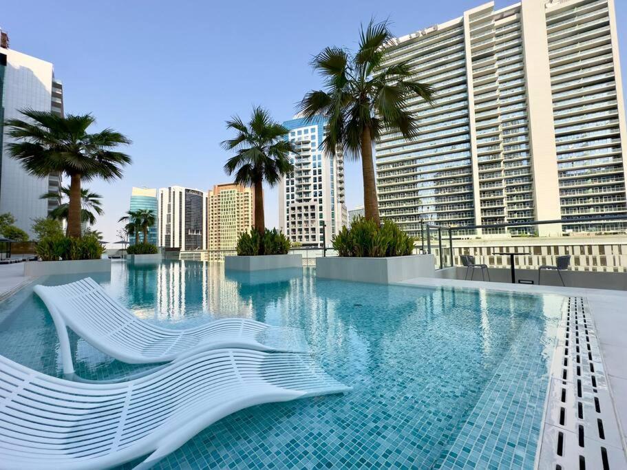 Dar Vacation - Modern & Stylish 2br Near Burj Khalifa *
