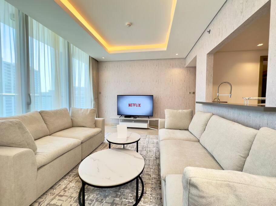 Dar Vacation - Modern & Stylish 2br Near Burj Khalifa * Dubai