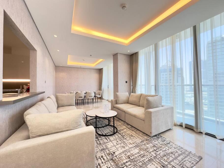 Dar Vacation - Modern & Stylish 2br Near Burj Khalifa * Dubai