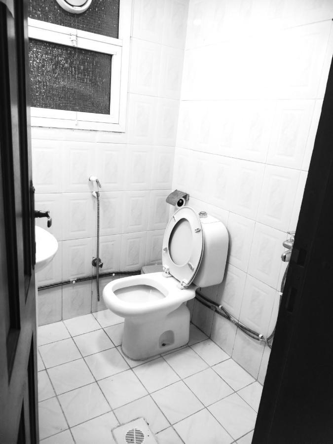 05 Burjuman Metro Stations Unisex Private - 05 Apartment