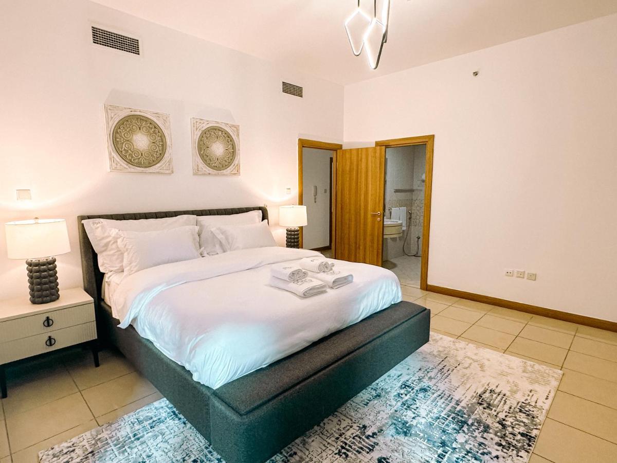 Brand New In Marina 47th Floor * Dubai
